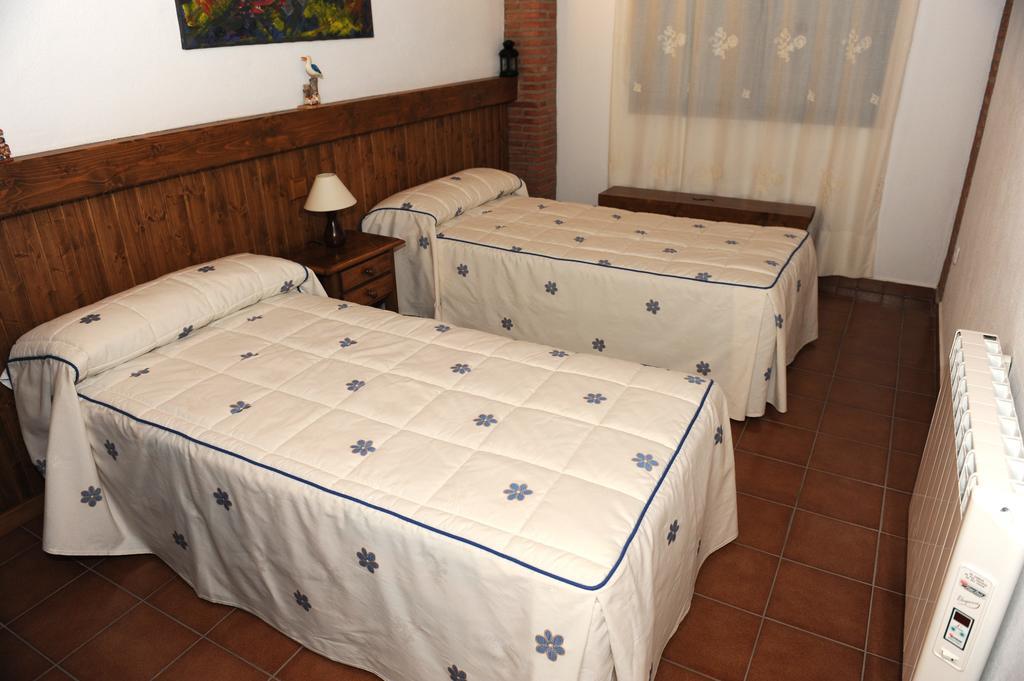Apartamentos Rurales Monfraguee ตอร์เรฮอน เอล รูบิโอ ภายนอก รูปภาพ