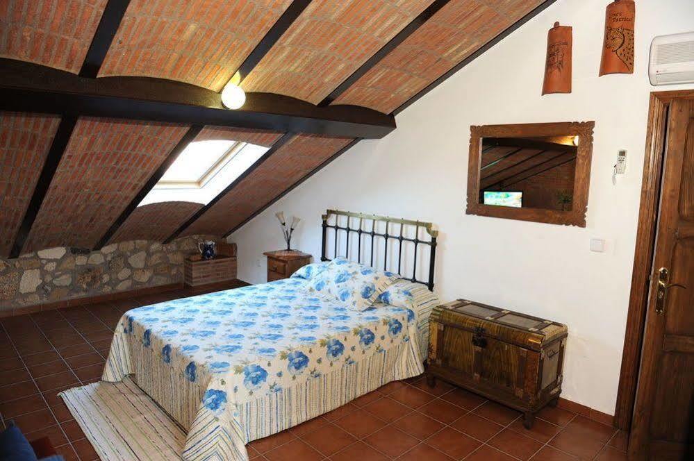 Apartamentos Rurales Monfraguee ตอร์เรฮอน เอล รูบิโอ ภายนอก รูปภาพ
